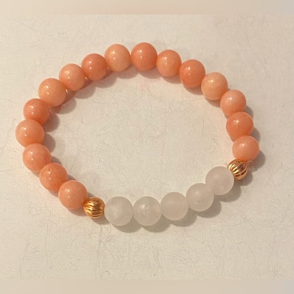 Genuine Rhodonite/Matte Rose Quartz crystal bracelet - Picture 2 of 2